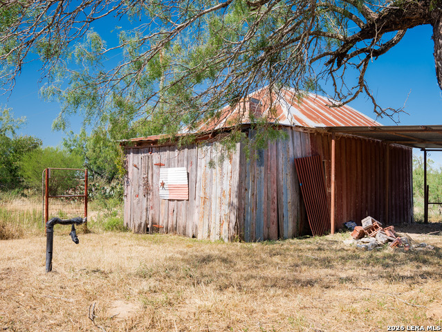 Image 19 of 26 For 21419 Us Highway 90