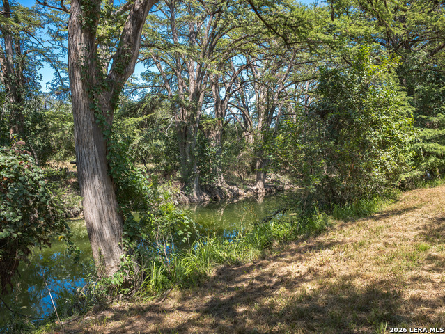 Image 23 of 26 For 21419 Us Highway 90