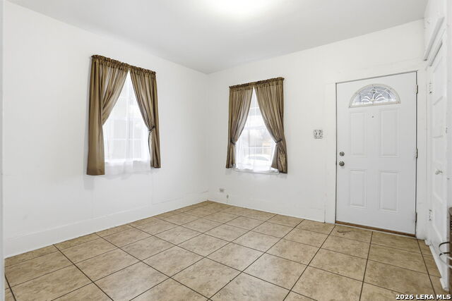 Image 11 of 24 For 751 Rivas  