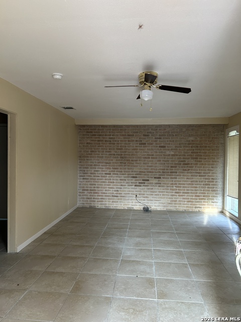 Image 8 of 9 For 501 Bowie E