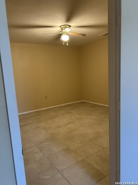 Image 9 of 9 For 501 Bowie E