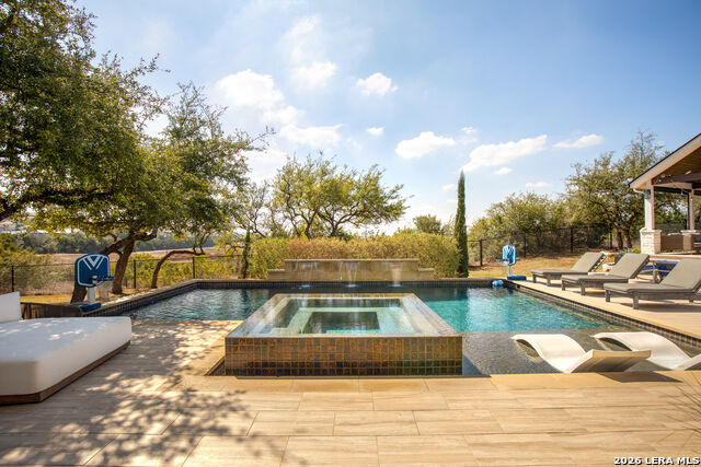 Listing photo id 12 for 23007 Daniel