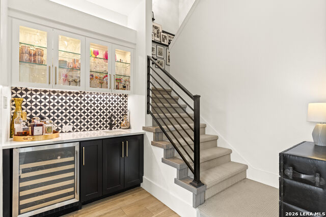 Listing photo id 18 for 23007 Daniel