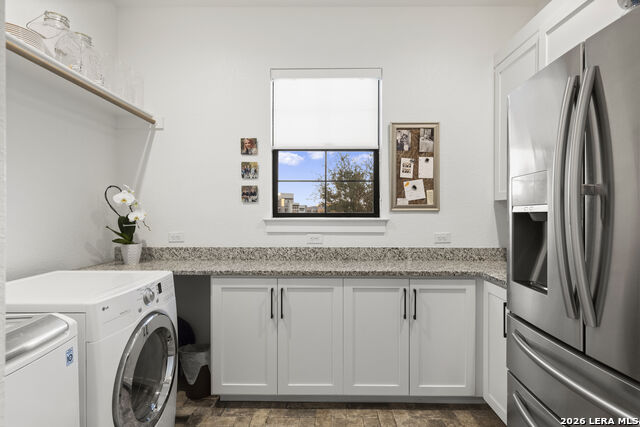 Listing photo id 40 for 23007 Daniel