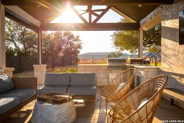 Listing photo id 43 for 23007 Daniel