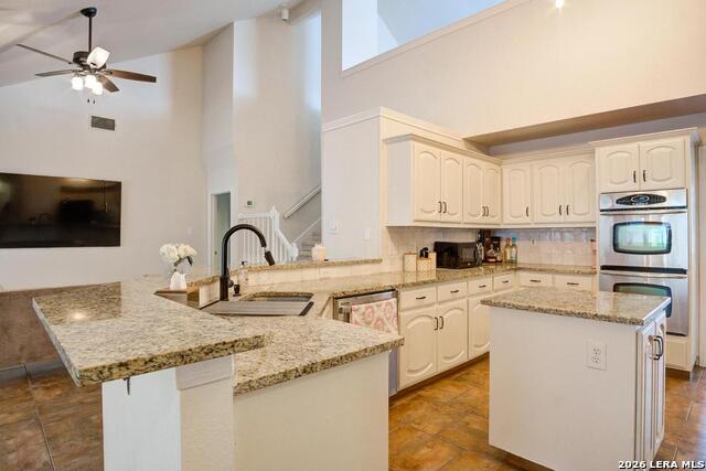 Image 17 of 34 For 19831 Wittenburg