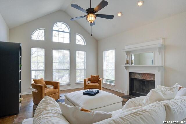 Image 5 of 34 For 19831 Wittenburg