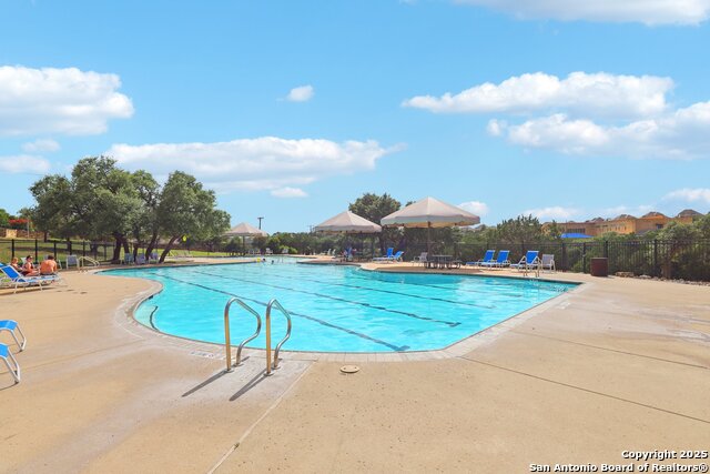 Listing photo id 47 for 3403 Navajo Peace