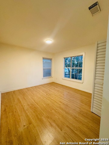 Image 12 of 18 For 151 Bernice  