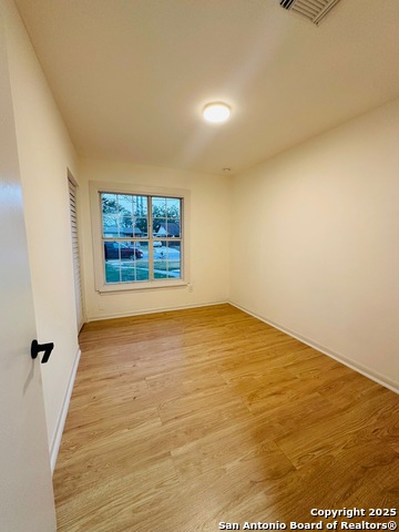 Image 13 of 18 For 151 Bernice  