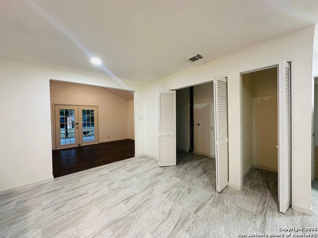 Image 6 of 18 For 151 Bernice  