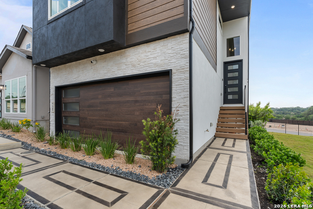 Image 2 of 43 For 2164 Briggs Summit