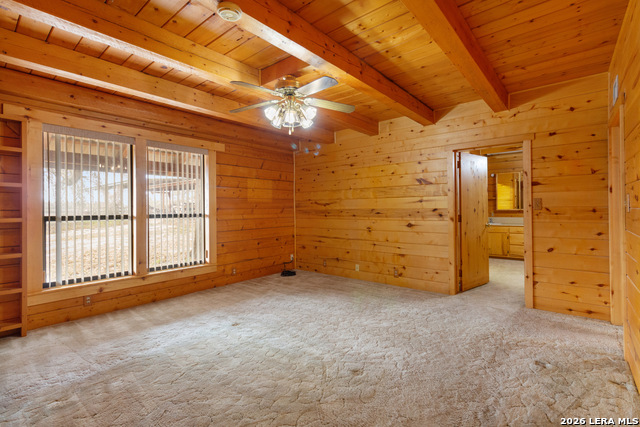 Listing photo id 18 for 22100 -2 Senior