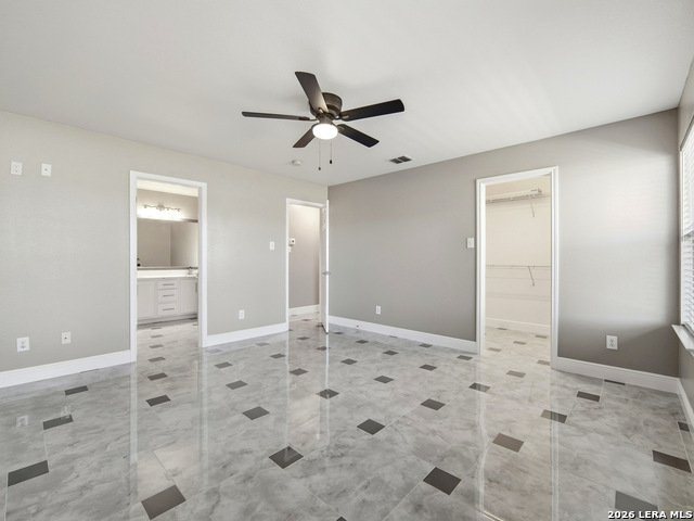 Image 14 of 43 For 8903 Scarlet Crk