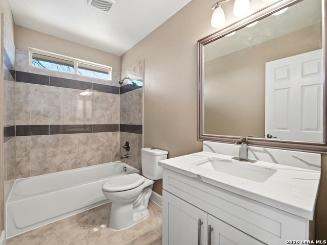 Image 22 of 43 For 8903 Scarlet Crk