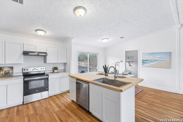 Image 10 of 30 For 415 County Road 3822