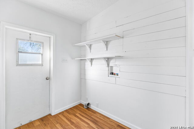 Image 19 of 30 For 415 County Road 3822