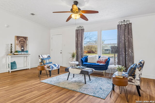 Image 3 of 30 For 415 County Road 3822