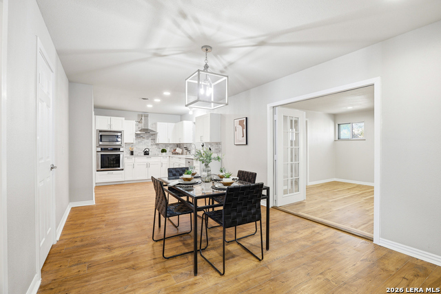 Image 15 of 35 For 425 Wright E