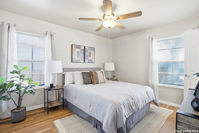 Image 2 of 35 For 425 Wright E