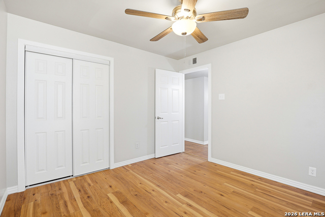 Image 27 of 35 For 425 Wright E