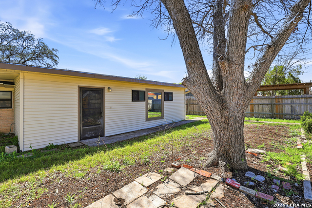 Image 30 of 35 For 425 Wright E