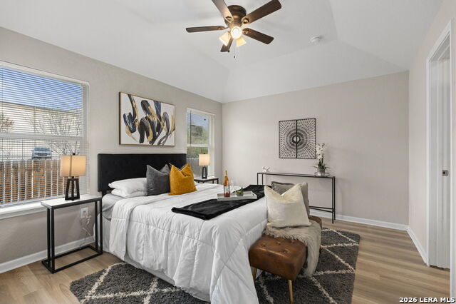 Image 34 of 45 For 611 Whiting  