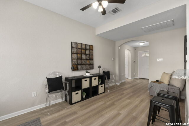 Image 9 of 45 For 611 Whiting  