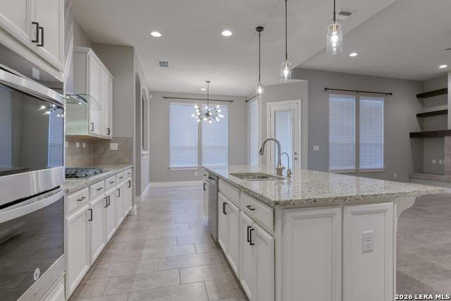 Image 18 of 52 For 3703 Sagrada