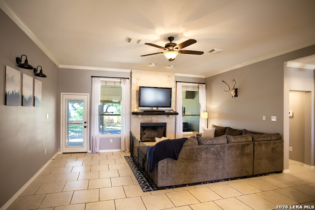 Image 10 of 32 For 157 Park Rd  