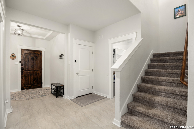 Image 5 of 41 For 8302 Nutley Ct