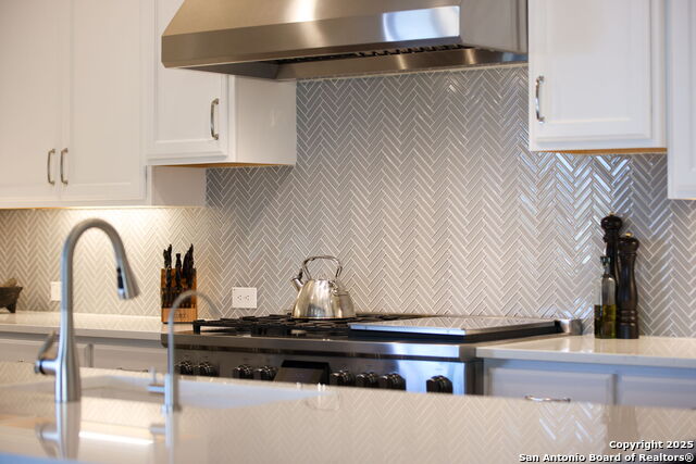 Image 21 of 53 For 23427 Grande Vista