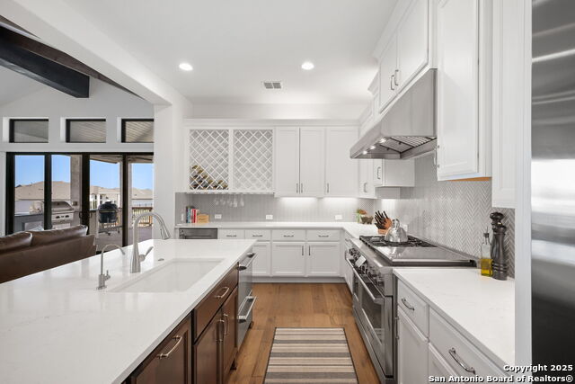 Image 22 of 53 For 23427 Grande Vista