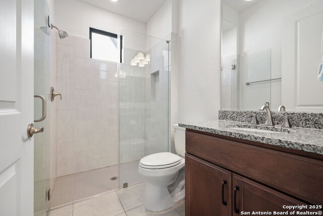 Image 27 of 53 For 23427 Grande Vista