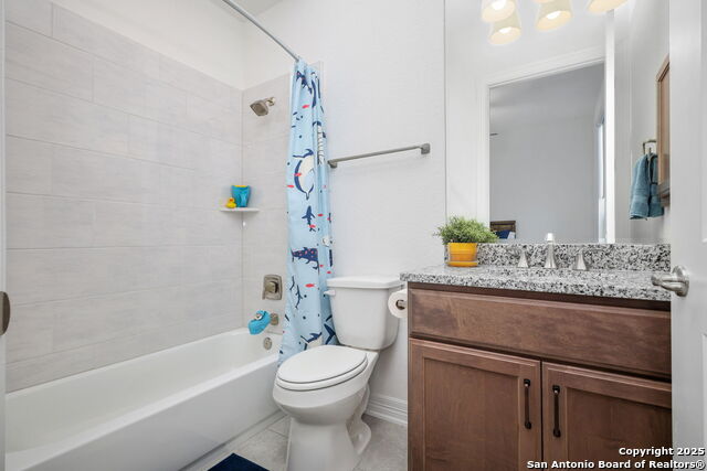 Image 32 of 53 For 23427 Grande Vista