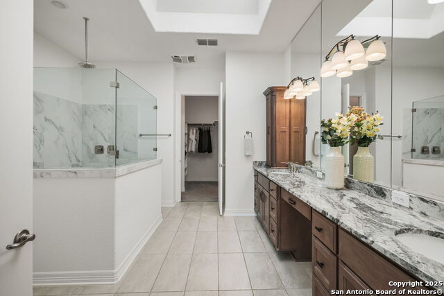 Image 35 of 53 For 23427 Grande Vista