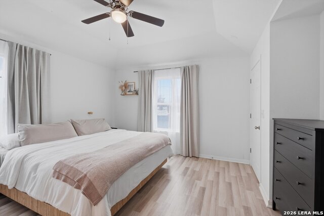 Image 18 of 26 For 2829 Wyoming