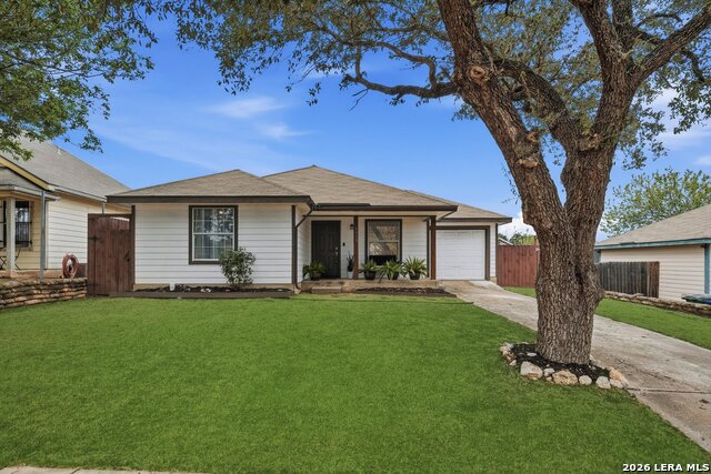 Image 2 of 26 For 2829 Wyoming