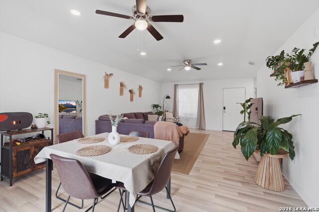 Image 9 of 26 For 2829 Wyoming