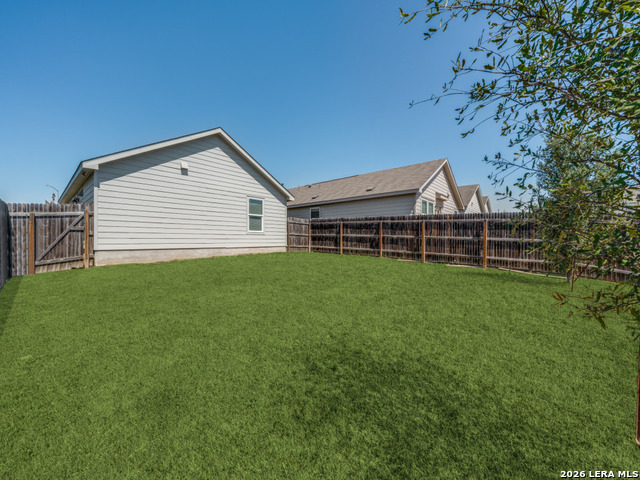 Image 23 of 33 For 7210 Lavaca  