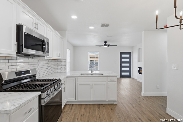 Image 12 of 24 For 1102 Jewett  