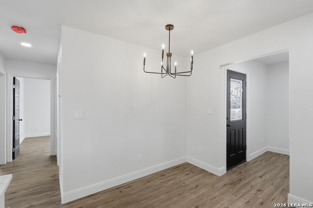 Image 13 of 24 For 1102 Jewett  