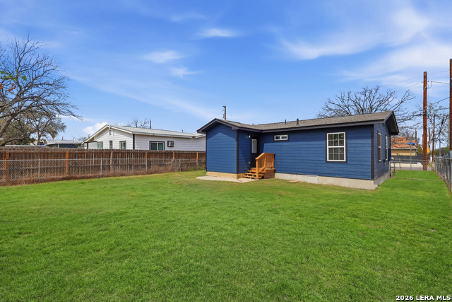 Image 20 of 24 For 1102 Jewett  