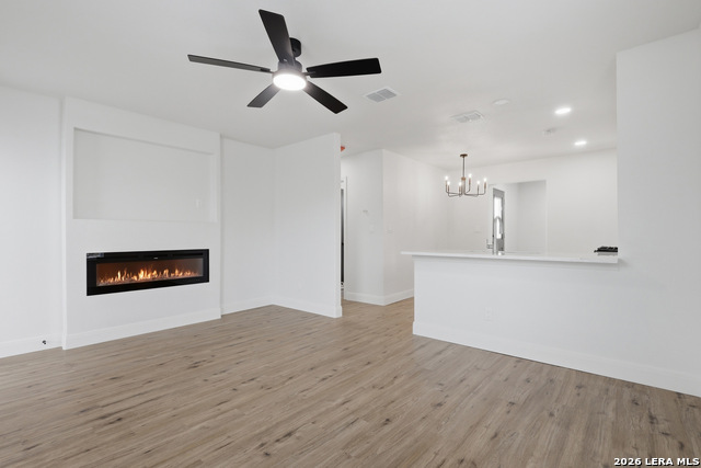 Image 6 of 24 For 1102 Jewett  