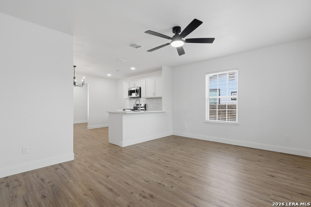 Image 7 of 24 For 1102 Jewett  