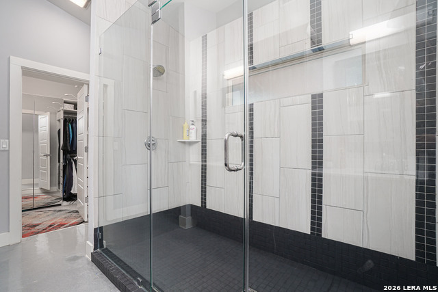 Image 15 of 30 For 612 Leigh  