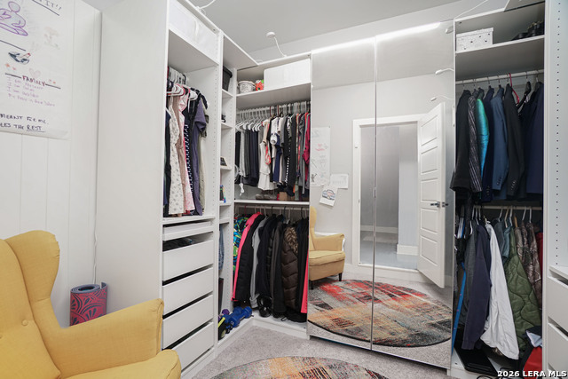 Image 17 of 30 For 612 Leigh  