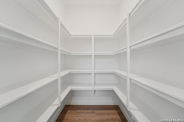 Image 18 of 41 For 14030 William Blazeby