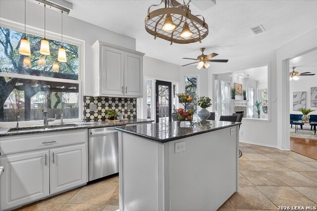 Image 10 of 42 For 12331 Stable Wood