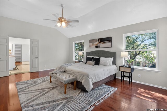 Image 17 of 42 For 12331 Stable Wood